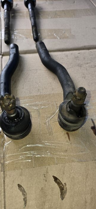 Рулевые тяги наконечники. MAZDA CX-9 2007 год