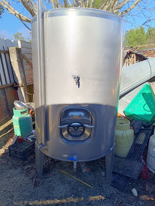 Cuba de Vinho inox 1000litros e 500 litros
