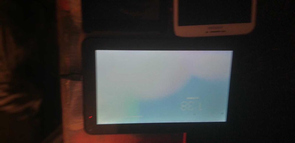 3 планшета по цене деталей