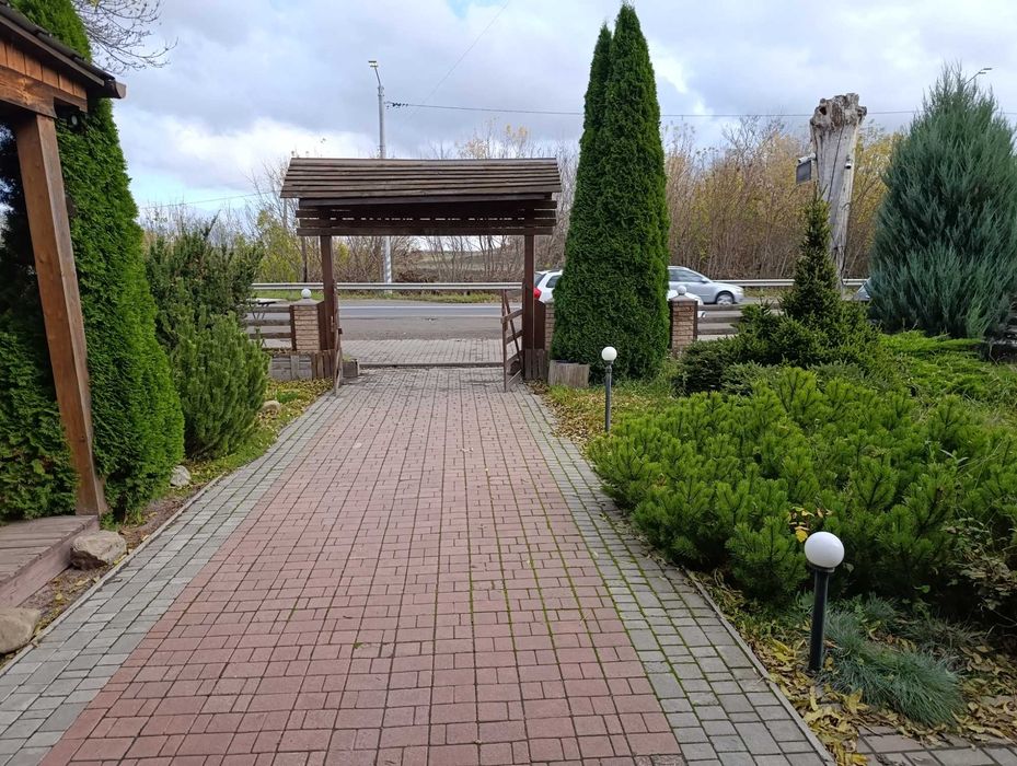 Оренда та продаж приміщення