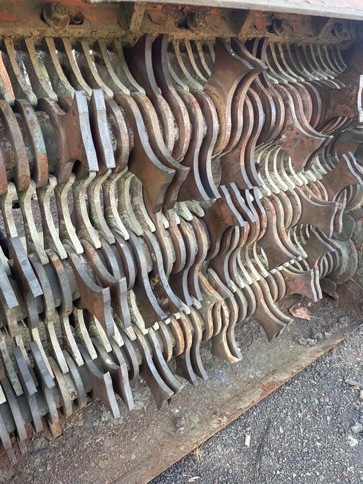 Łyżka przesiewająco krusząca Allu