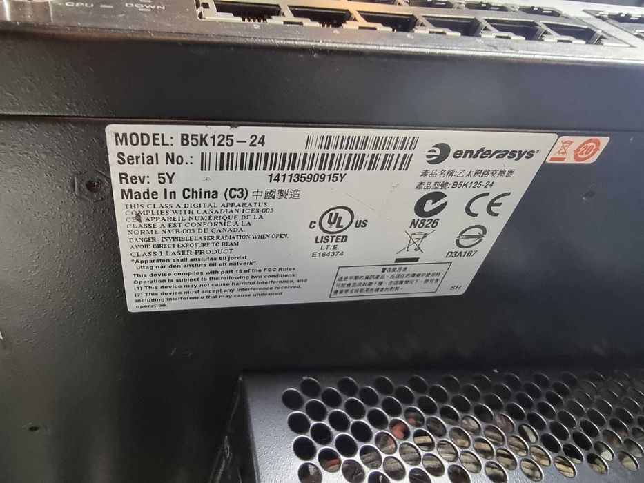 Switch Enterasys B.5.K.1.2.5 2.4.Porty Gigabit S.F.P Zarządzalny