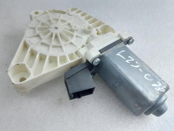 Motor vidro trás direito MERCEDES-BENZ Classe B (W245)