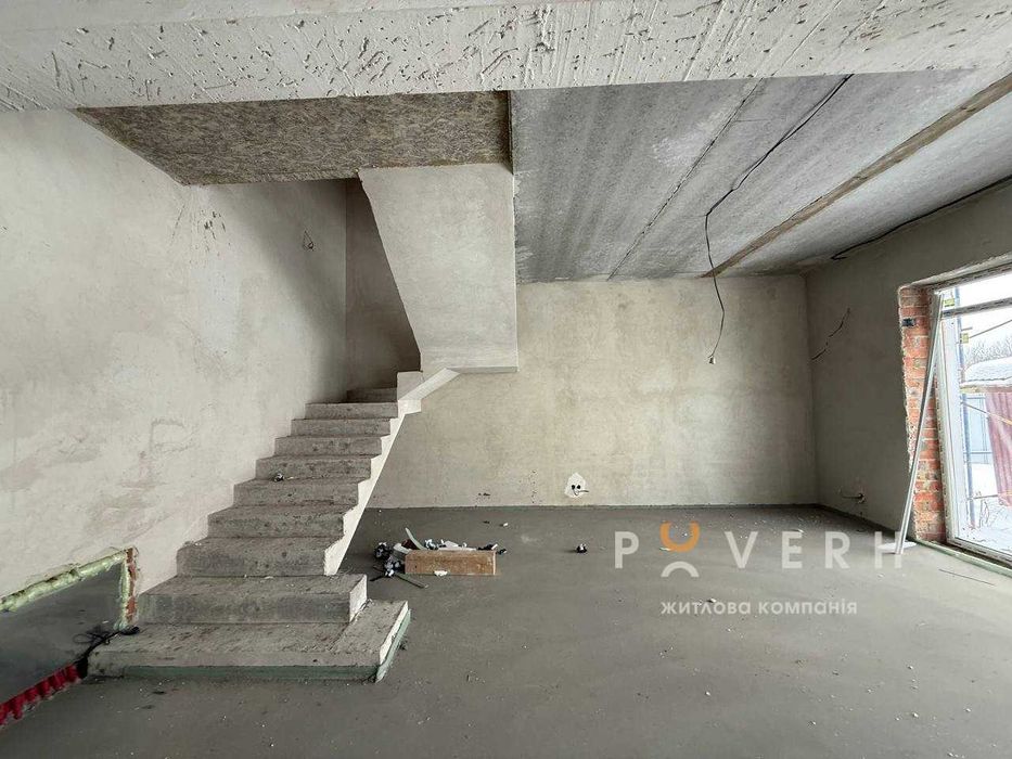 Будинок у Вовчинцях з частковим ремонтом