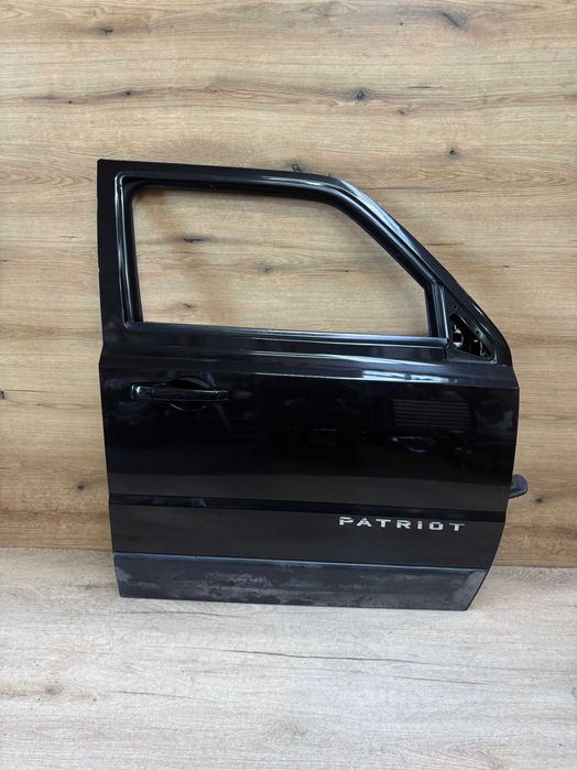 drzwi przednie prawe jeep patriot