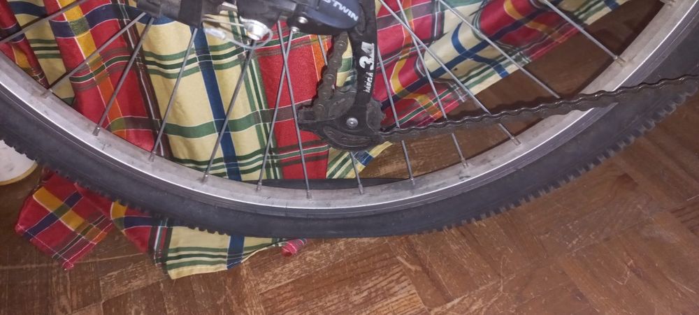 Bicicleta em Excelente Estado – Pronta a Usar