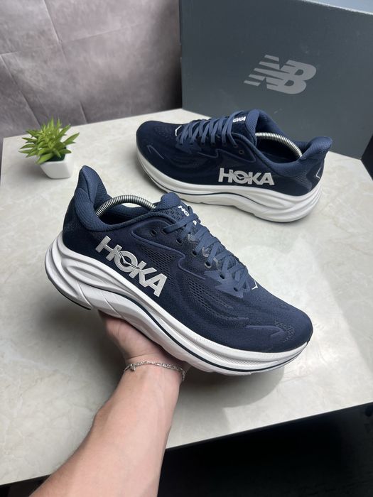 Кросівки Hoka Clifton 10 Розмір 46 Original Взуття