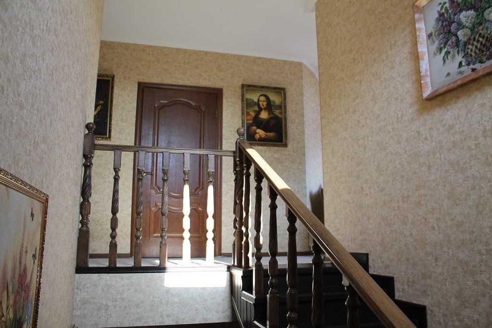 Хозяйский дом .Достойный. Фонтанка 1.