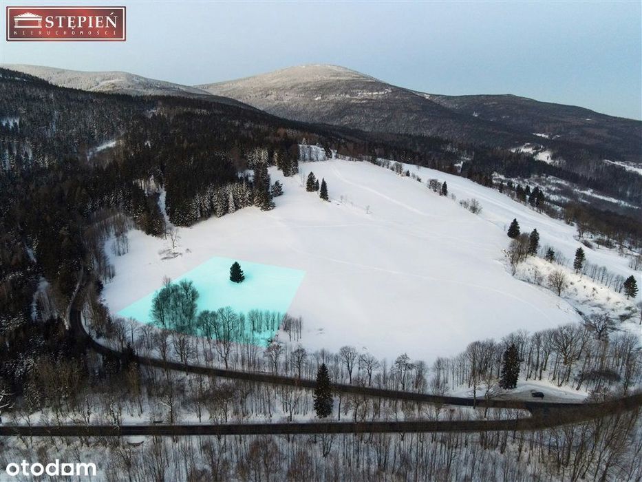 Grunt inwestycyjny w pięknym otoczeniu gór.