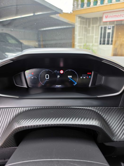 Peugeot 2008 ii fase2 1.2i 130cv EAT8 ALLURE