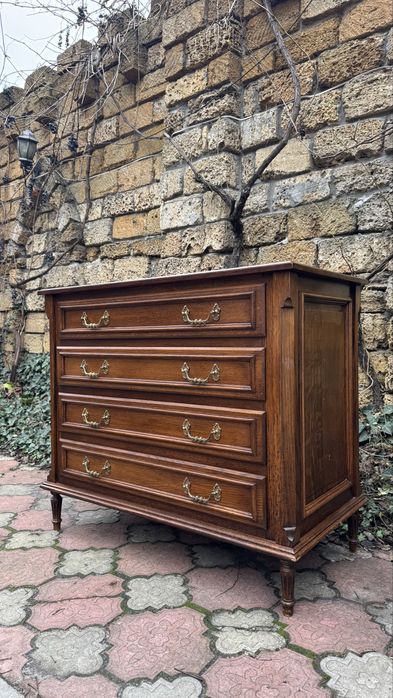 Комод на прямых ножках, бронза, дерево, французский стиль, из Европы