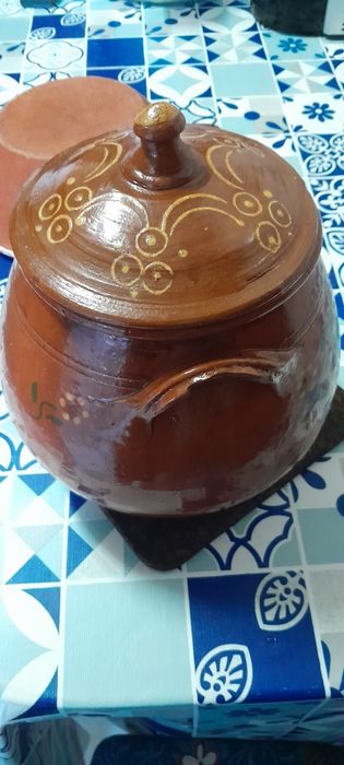 Louça em barro três peças