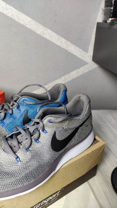 Продам мужские макасины