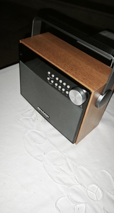 Sharp DR-P350 Radio Portátil Digital Preto, Madeira