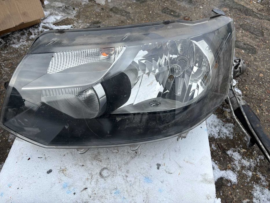 VW TRANSPORTER T5 LIFT Lampa przód Lewa eu