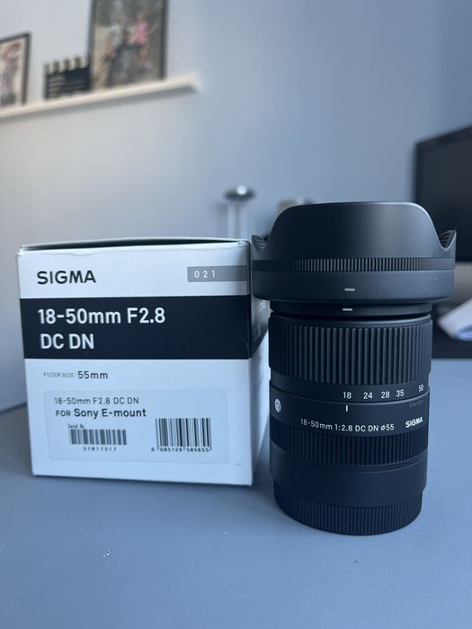 Sigma 18-50mm F2.8 DC DN для Sony E-mount, ідеальний стан