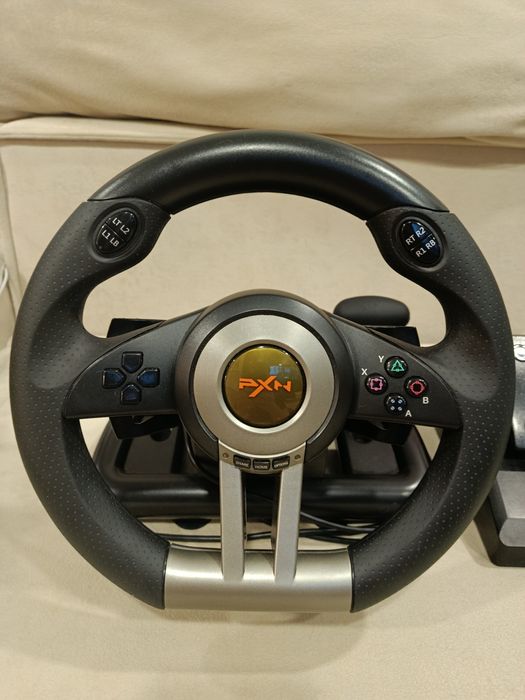 Ігрове кермо. Стан нового