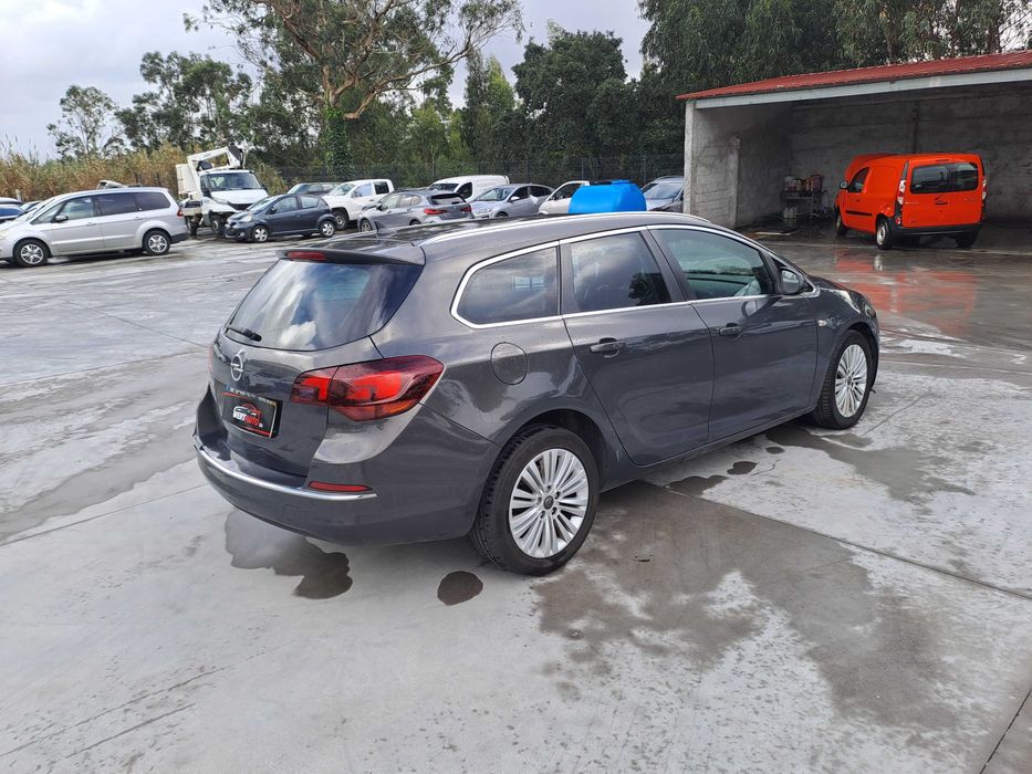 Opel Astra J Sports Tourer  1.7 CDTI Nacional, 2013