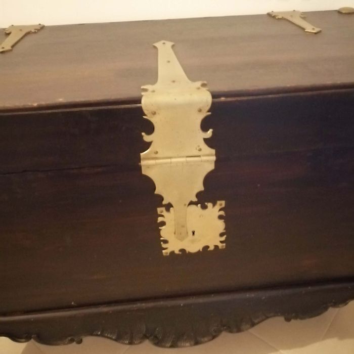 Arca muito antiga em canfora