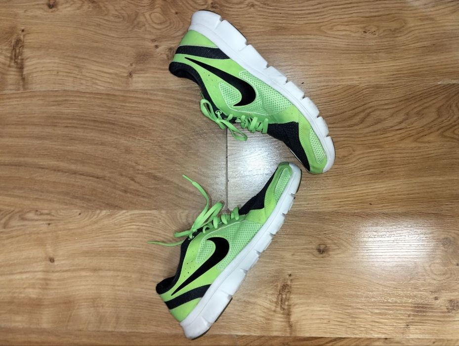 Nike Flex Experience RN 2