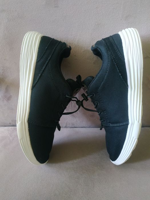 Кроссовки softwalk