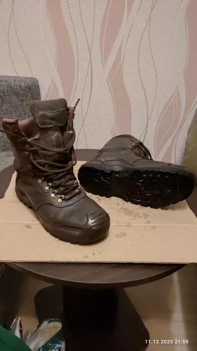 Ботинки армейские 41