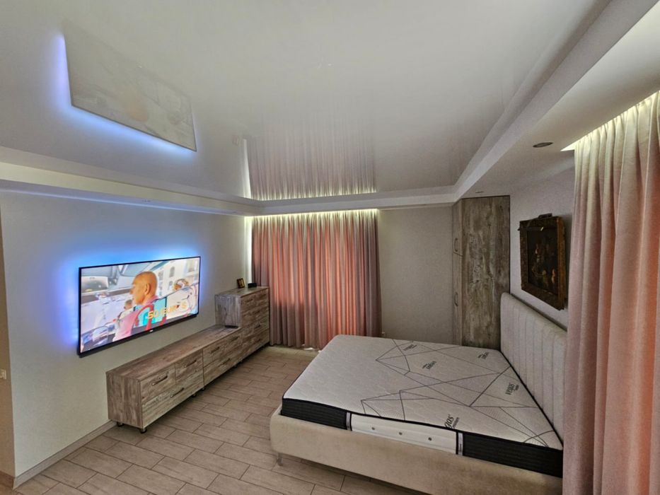 Продам велику 1к квартиру на Гоголя 10А