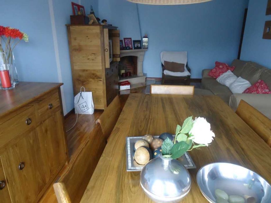 Mobilia sala e sofá