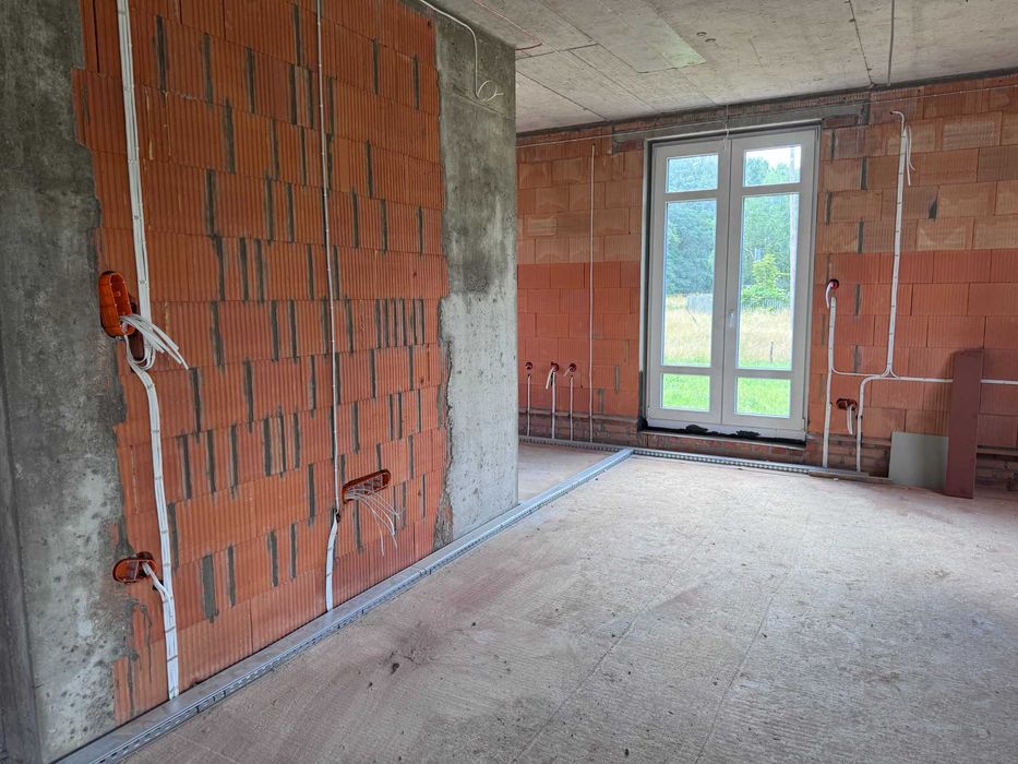 Elektryk, Instalacje elektryczne