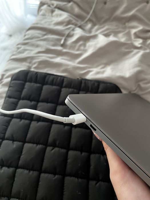 13-calowy macbook pro
