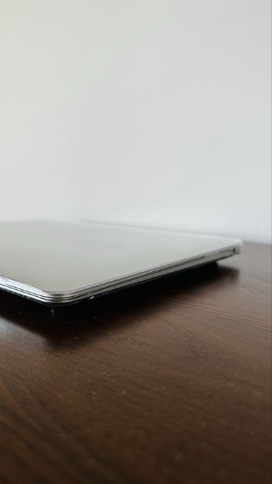 Macbook air M1 (conservado)