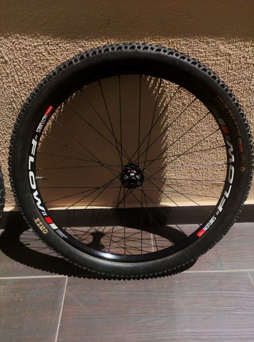 Rodas Notubes ZTR FLow  27.5