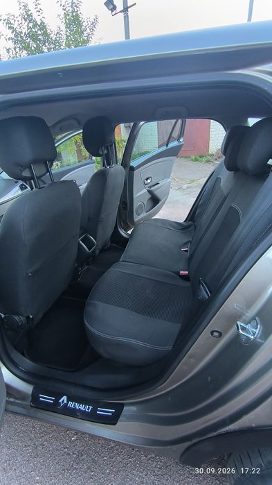 Продам renault megane 2009 года 1.5 дизель