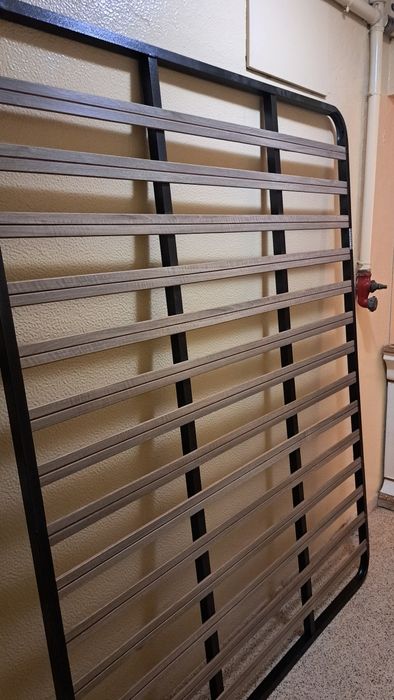 Vendo estrado de cama casal