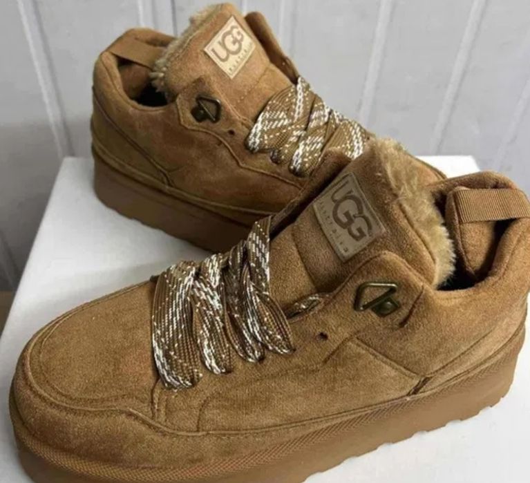 UGG śniegowce sznurowane ocieplane botki