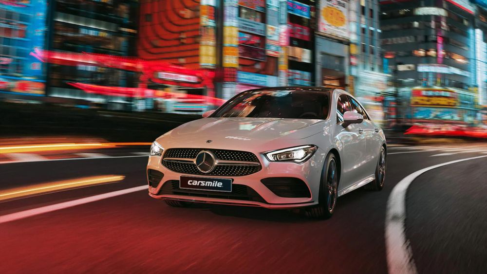 Mercedes CLA Coupe biały od przodu