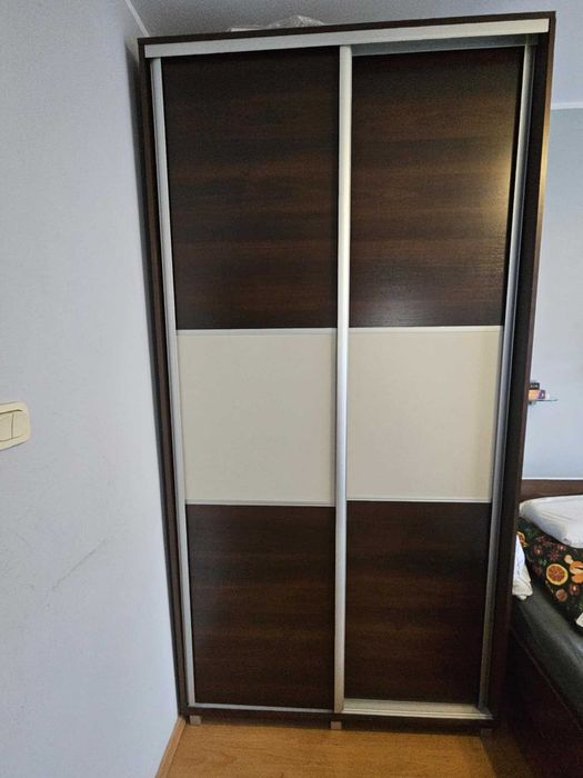 Szafa - Garderoba - Dąb Wenge z dużym paskiem beżu