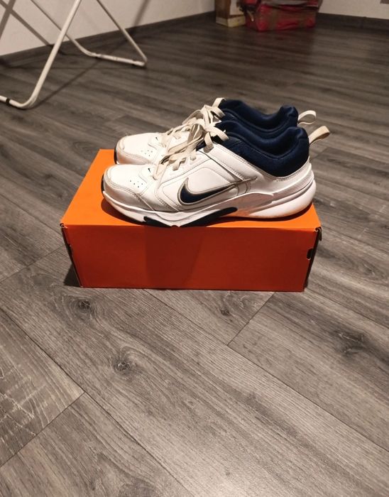 Кроссовки nike dafyallday