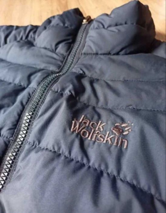 Kurtka jesienna przejściowa puchowa 90 % puchu  Jack Wolfskin