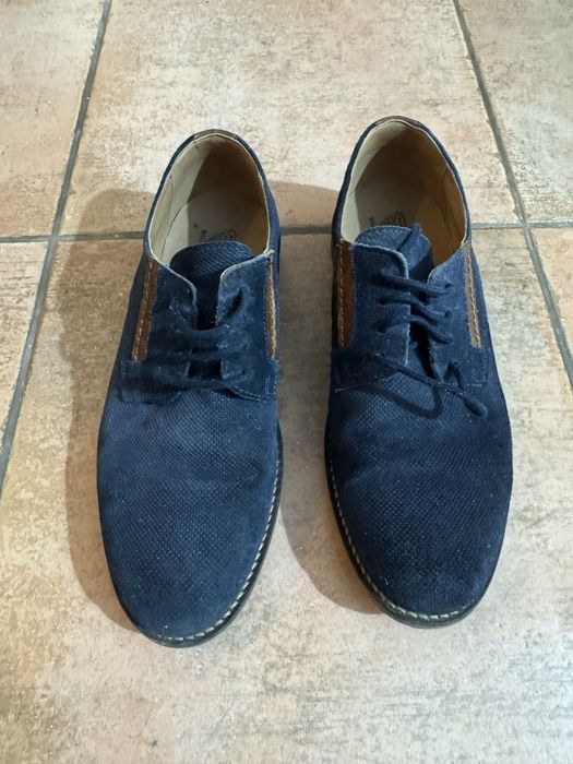 Sapato de camurça azul