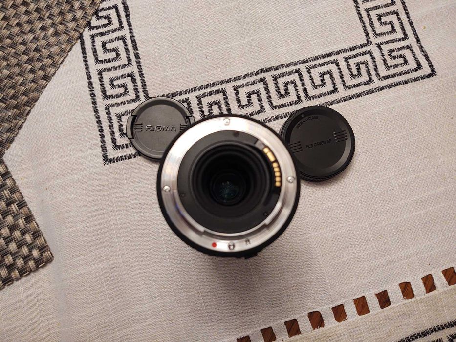 Obiektyw CANON Sigma DC 55-200 MM
