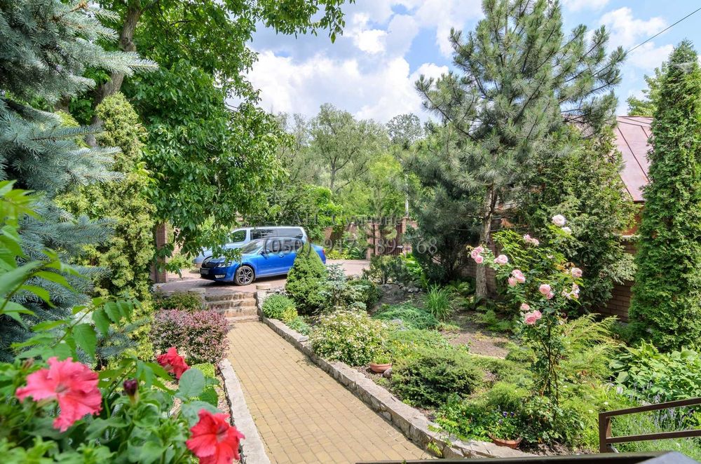 Дом в одном из живописнейших мест нашего города