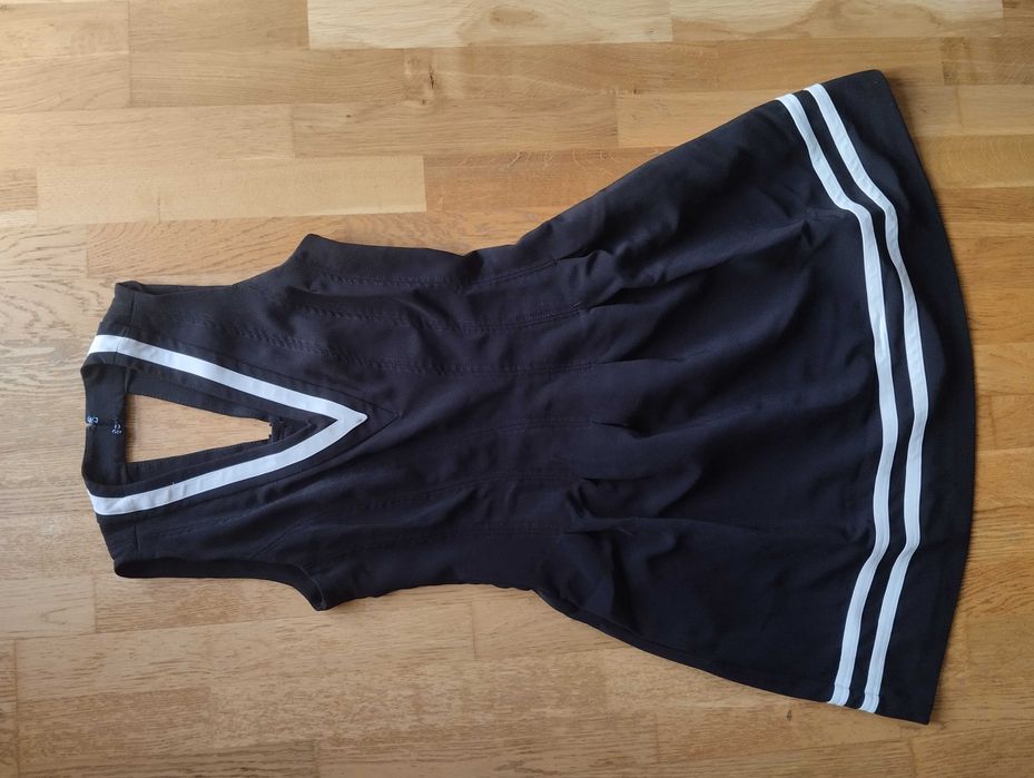 Taliowana sukienka H&M, M (38), czarno-biała