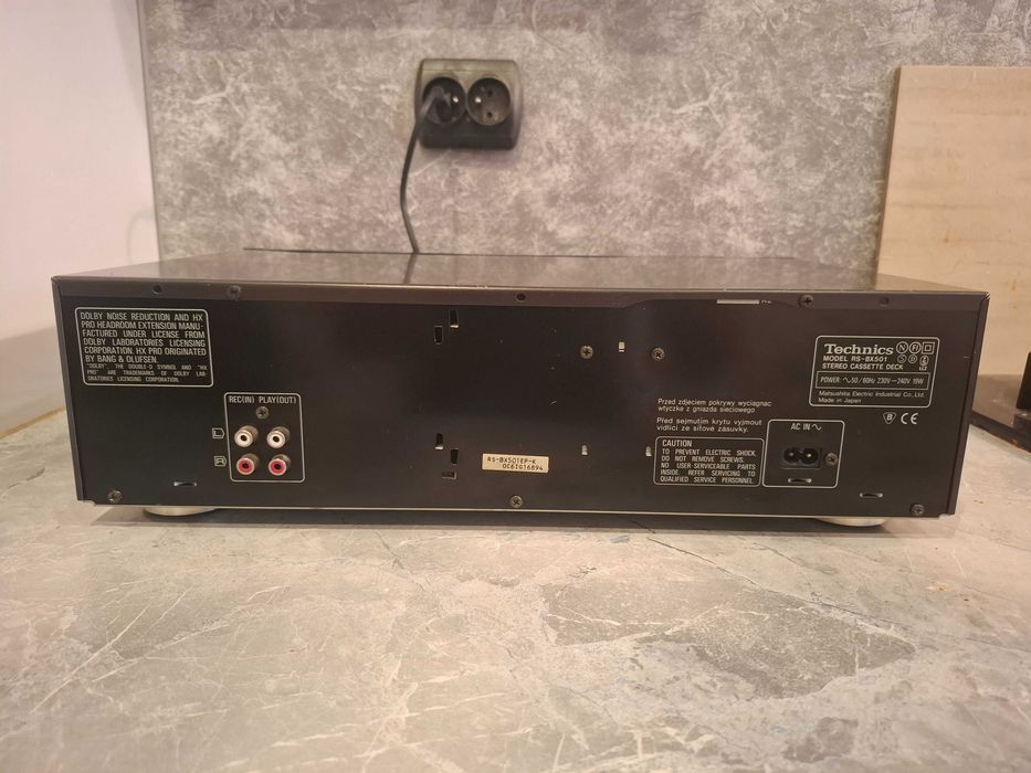 Magnetofon Technics RS-BX501
