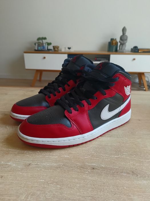 Nike Jordan 1 mid