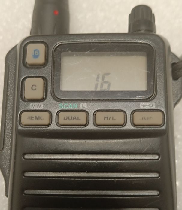 Рация, радиостанця Icom IC-M10E. Для катеров.