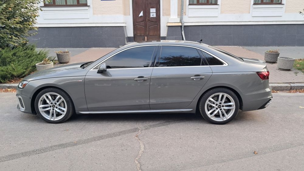 Audi A4 Premium Plus