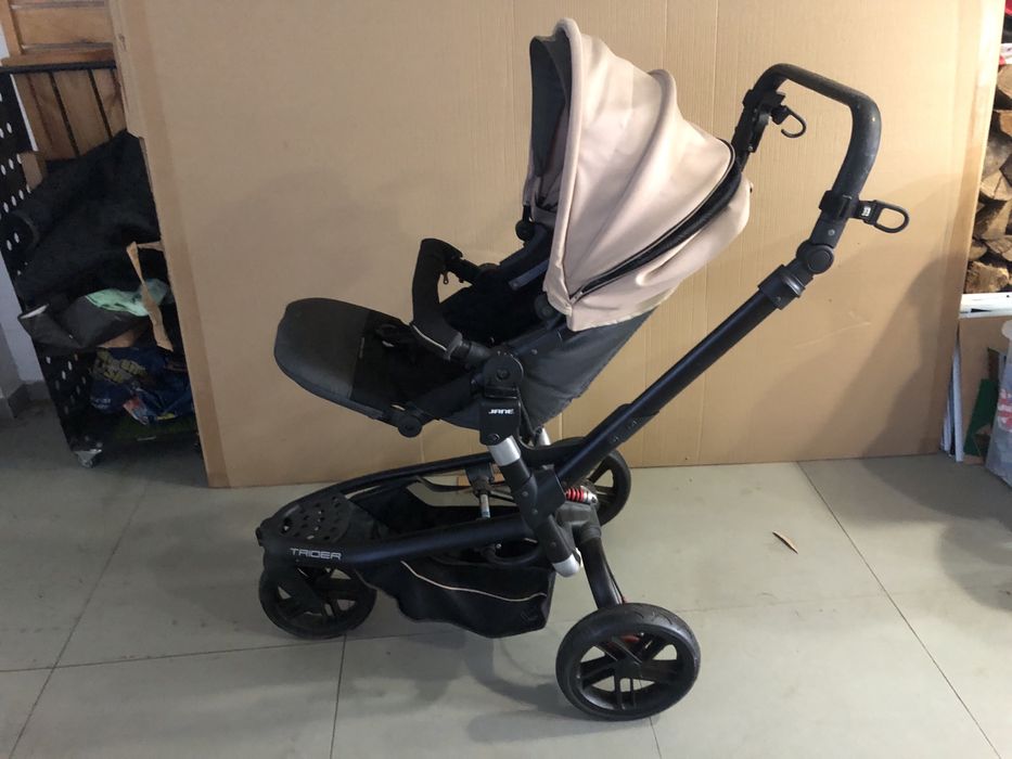 Conjunto de Carro de bebé com Ovo