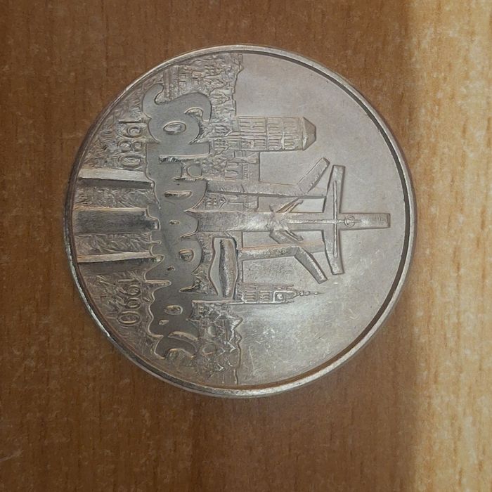 100000 tys solidarnośc 1990