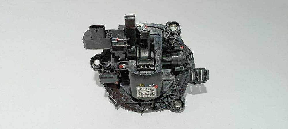 PUXADORA EXTERIRO DA MALA MERCEDES EQS 450+
